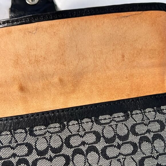 Coach Signature C Canvas SOHO buckle flap wallet black and gray Jacquard - Picture 10 of 16